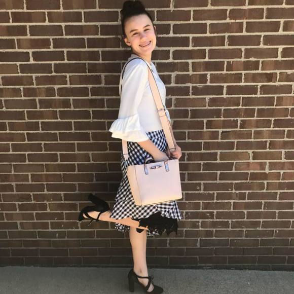 Meet your Posher, Lily - Picture 1 of 1